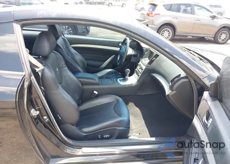 2009 Infiniti G37X из США, поврежденный, VIN JNKCV64F09M650211